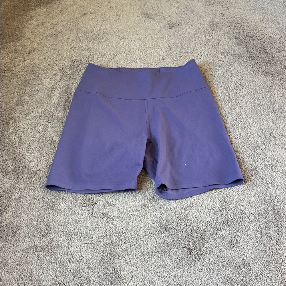 Uniqlo Purple Bike Shorts Activewear Workout Stretch SIZE M